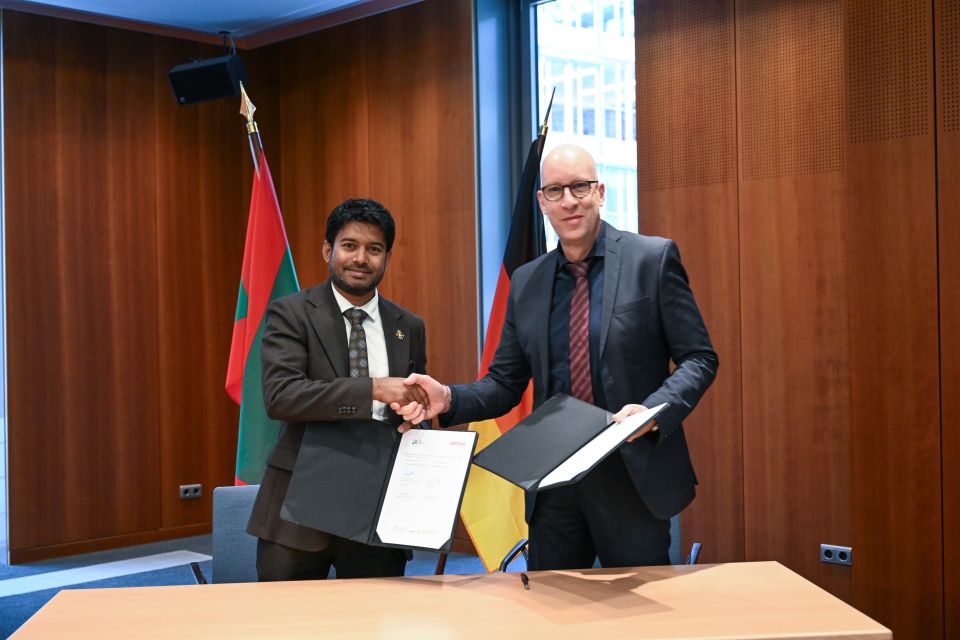 Germany inn anna fathuruverin ithuru kurumah ebbasvumakah 