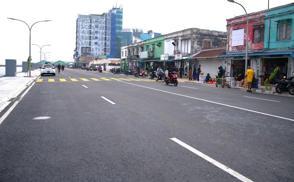 License neh bidheysee aku dhuvvi cycle eh accident ve meehaku zaham vejje