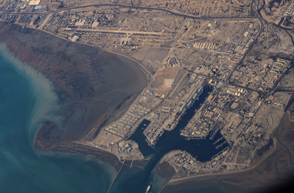 Iran in Hormuz kandu olheegai military thamreenu thakeh fashaifi