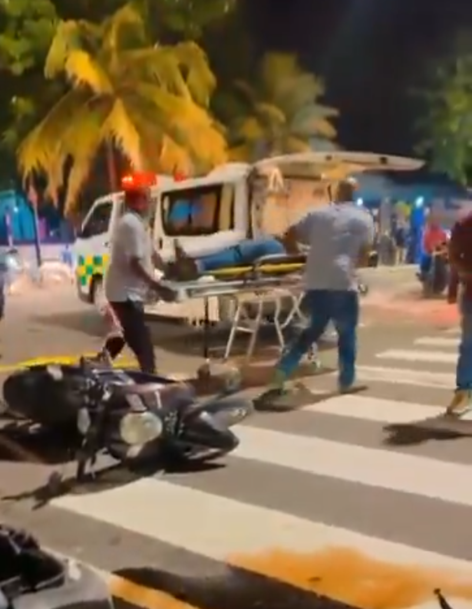 Aniyaavi bayaku govaigen dhiya ambulance eh accident vejje