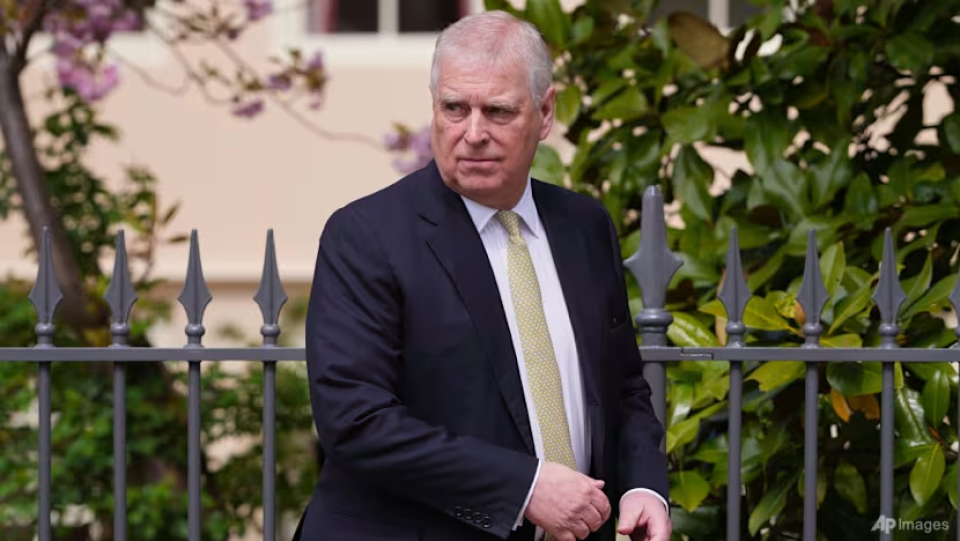 UK govt considers removing ex-prince Andrew from line of succession