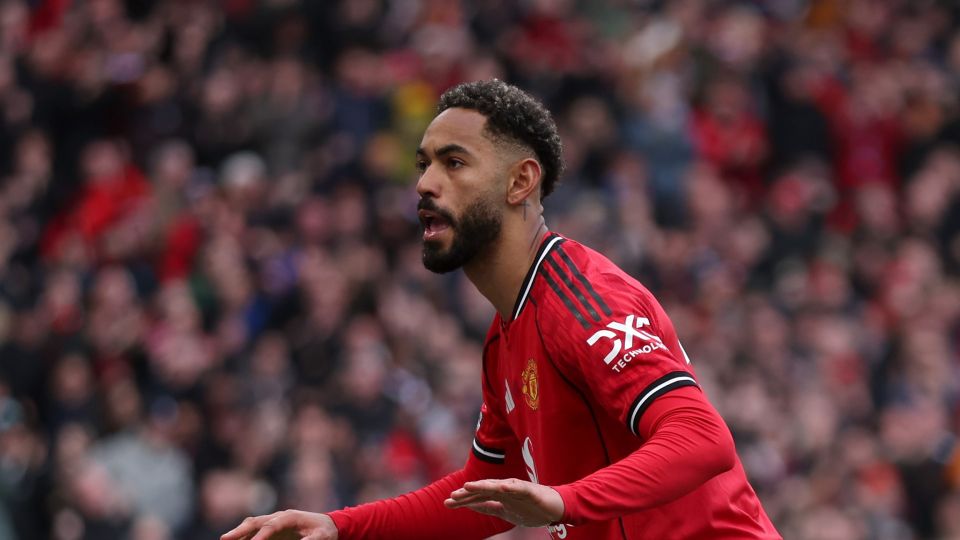 United kuriyah, Tottenham aai Liverpool evvaru 
