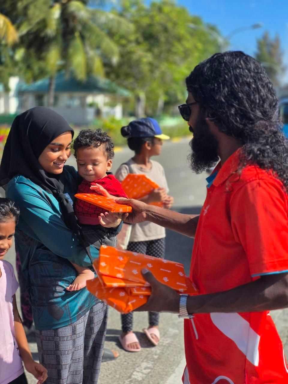 Dhiraagun fitr eid ge munaasabathugai eid sayaai eid hadhiya dheefi