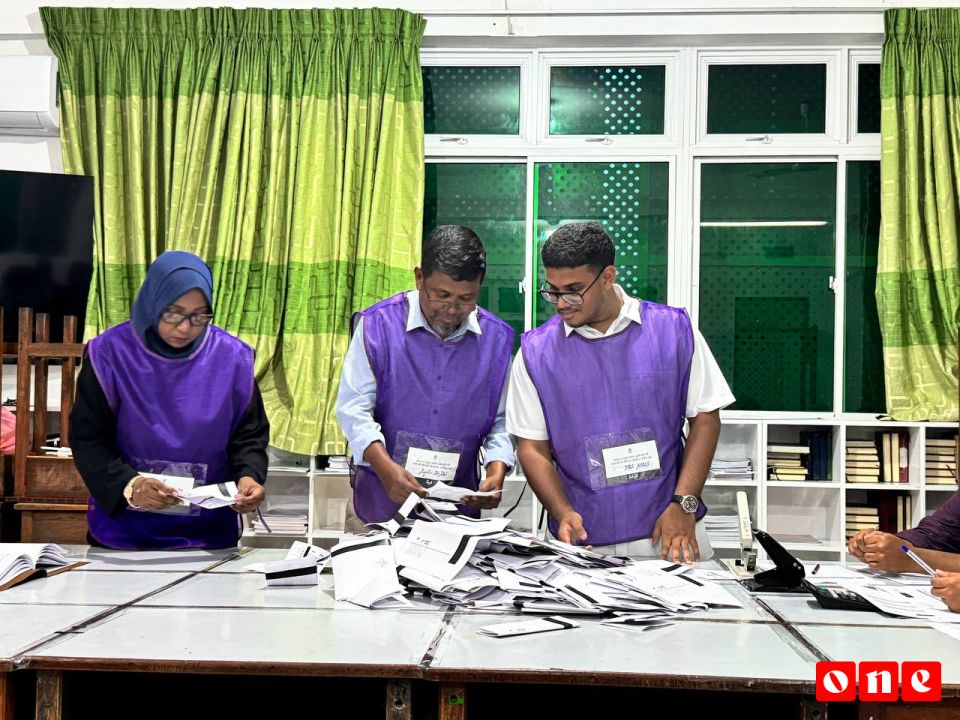 Foshithah bandhukoh, vote gunan fashaifi