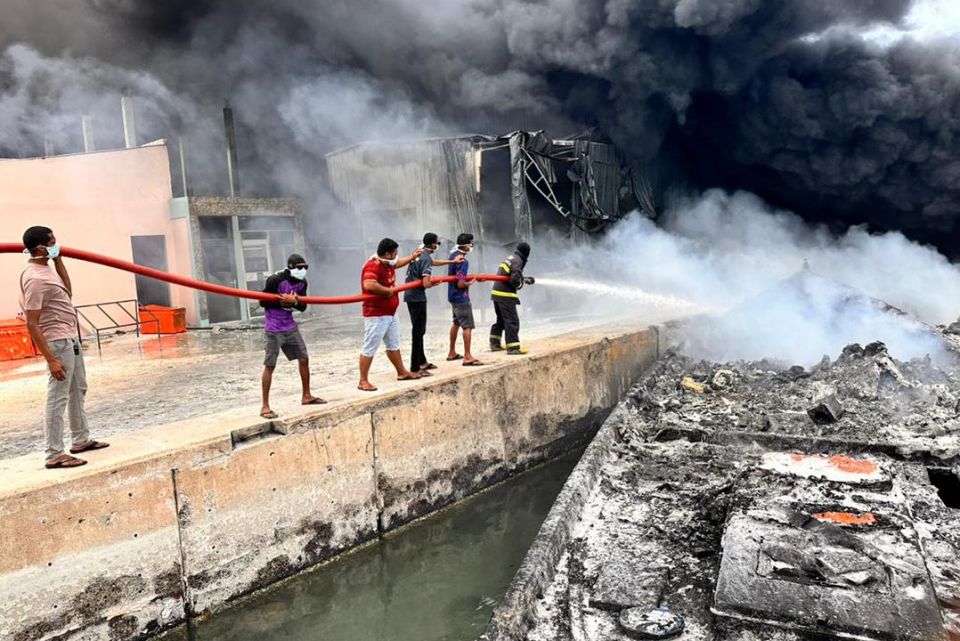 Feeali boat thakugai roavi alifaan nivvaalaifi
