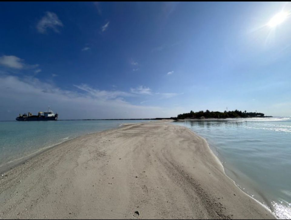 Gaadhiffushi bin hikkumuge masakkai fashaifi