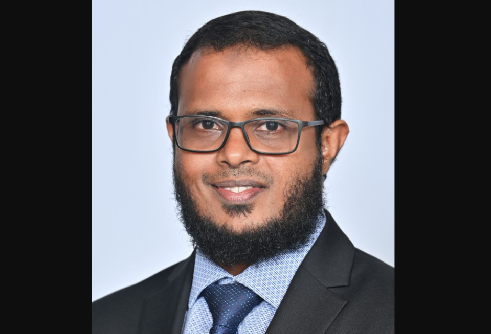 Environment Minister kamah Ali Shareef 