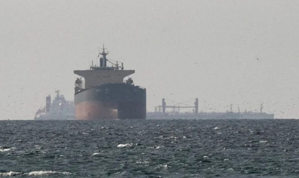 Hormuz kandu olhi anekkaa ves bandhu kurun: Mifaharu keevve?