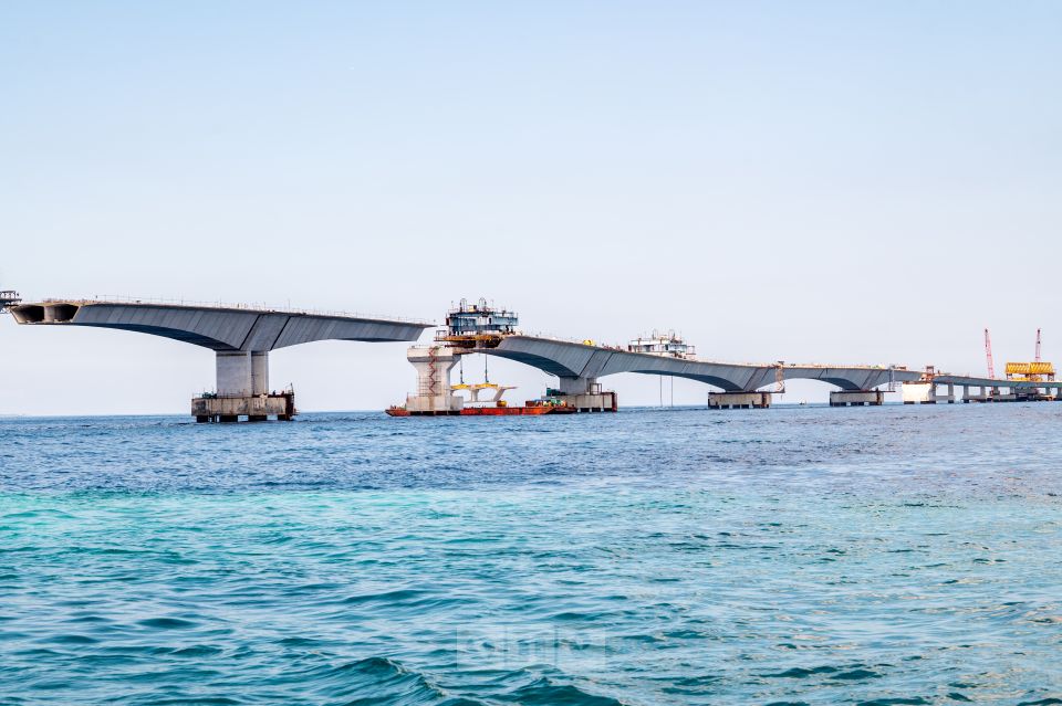 Thilamale' bridge ge 75 percent massakaiy nimijje