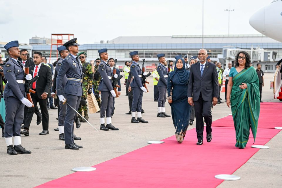 Rasmee dhathurufulhegai Raees Lanka ah vadaigenfi