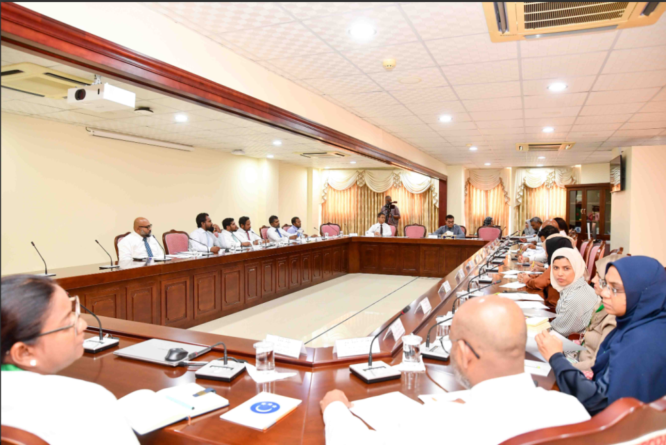 Hurihaa beys eh libeyne beys fihaaraeh IGMH gawi gaaim kuranee