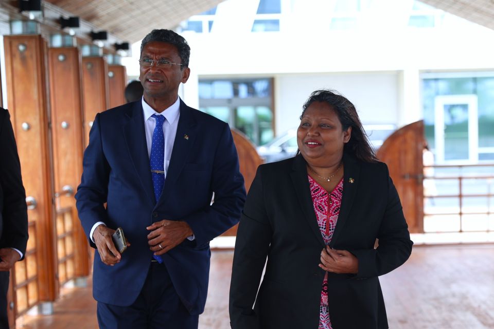 Seychelles ge foreign ministaraku mulhin alah Raajje vadaigenfi