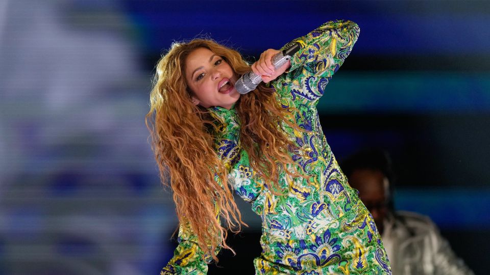 World Cup gai mulhin alah Halftime show eh, Shakira aai BTS adhi Madonna fenigendhaane 