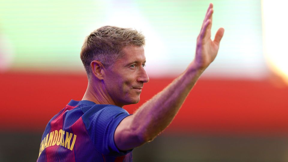 Target haasilukoh, Lewandowski Barca dhookollanee 