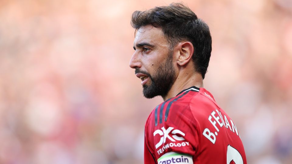 United molhuvi iru, Fernandes record aa hamakoffi
