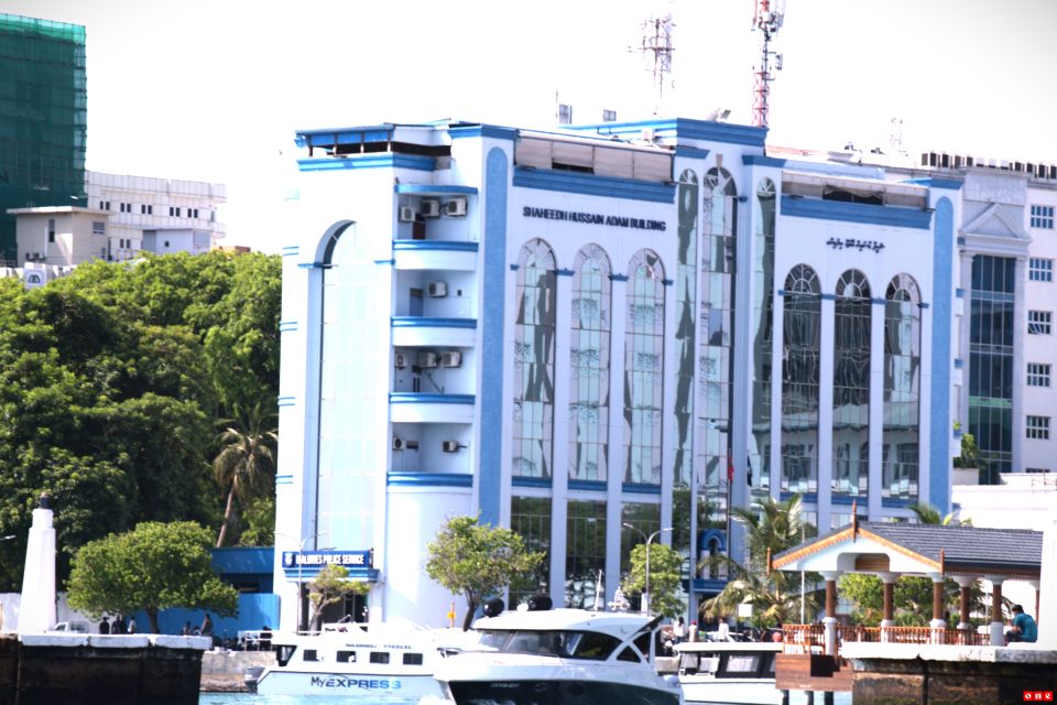 Muasasaathakuge agu vattaalaanama fiyavalhu elhey gothah hadhaidheyn edhijje 