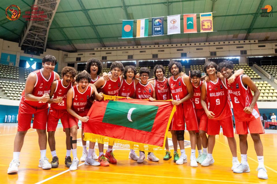 Raajjeyge zuvaan firihen team in SABA qualifiers ge bronze medal hoadhaifi 