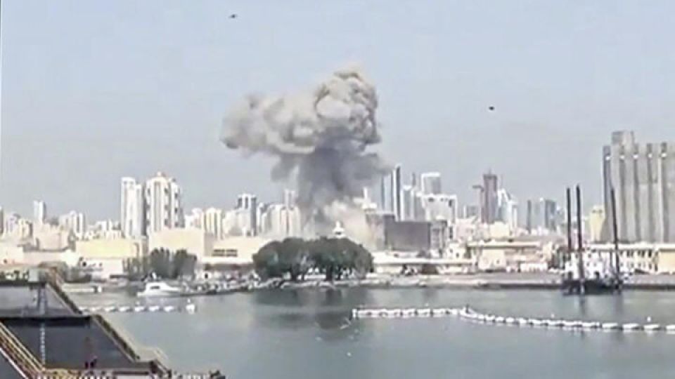 America aai Iran inn anehkkaaves hamalaa thakeh, bodethi gehllun thakeh!