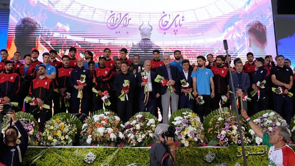 America in Iran ge gaumee football team ah visa dheefi