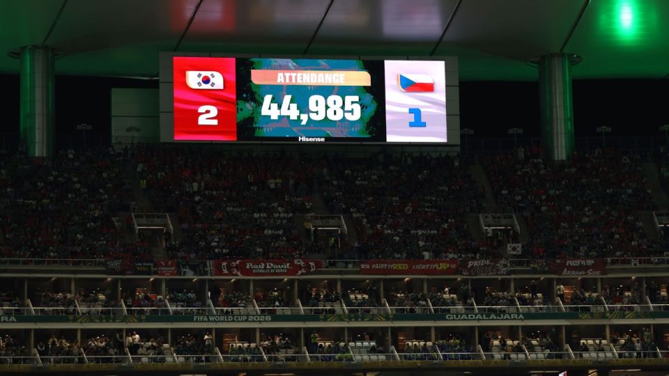 Huss seat thah ginaee supporter in kolhah thibeythee: FIFA