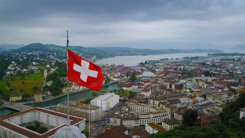 Switzerland ge aabaadhee 10 million gai hifehettumaa medhu goiy nimmumah vote akah