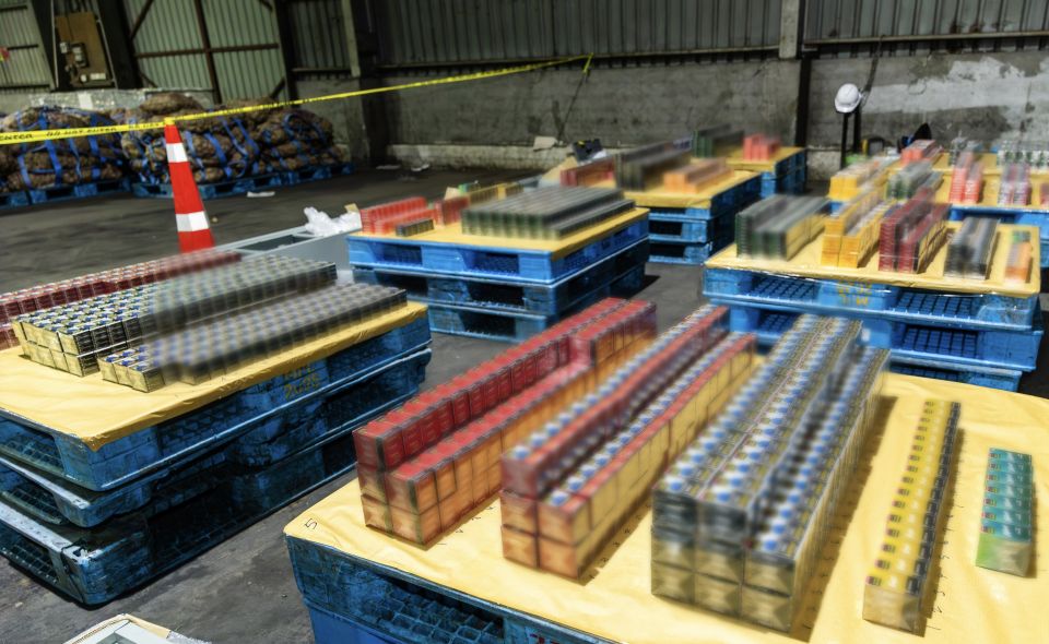 15,601 Vape cartridge athulaigenfi, mee emme bodu shipment 