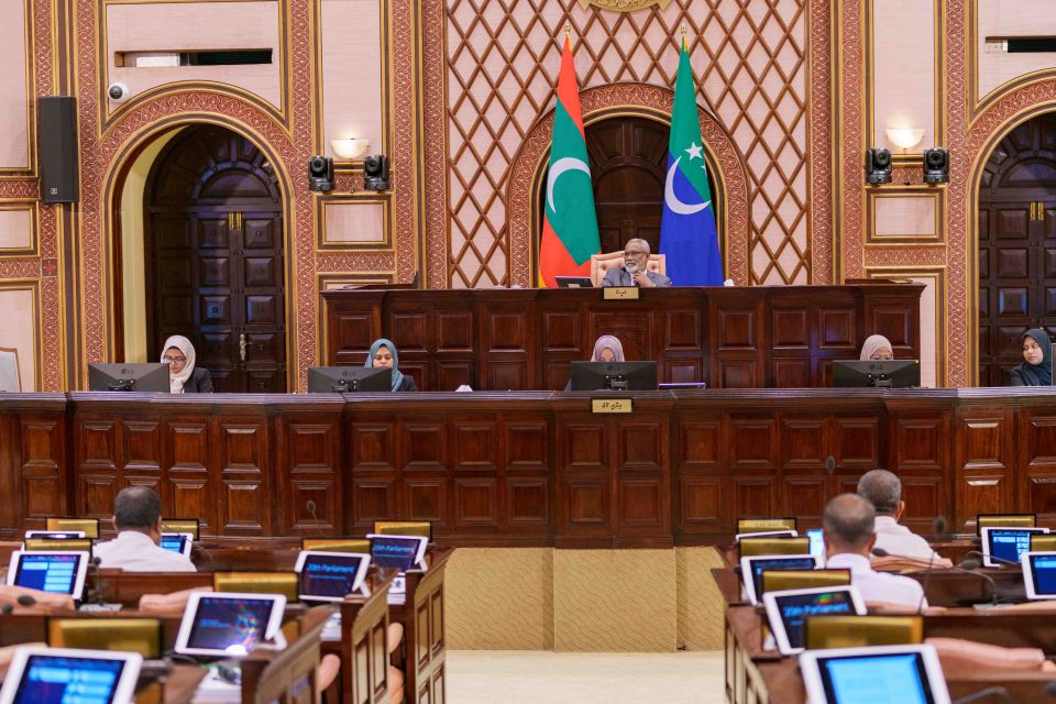 Cigarette duty kuda kuraa bill mulhi majilis committee ah