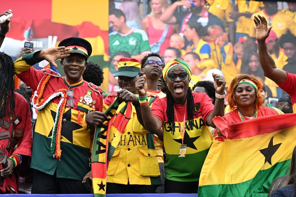 Africa ah bodu kaamiyaabee eh: 10 team in 9 team 2 vana burah 