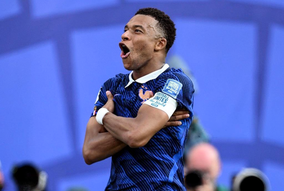 Mbappe aai Olise aa eku France ge attack maa varugadha, gadha 16 ah 