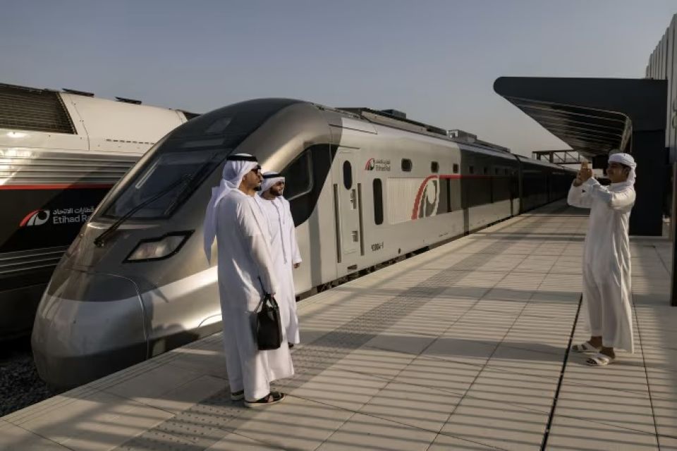 UAE ge furathama gaumee passenger rail ge hidhumaiy fashaifi