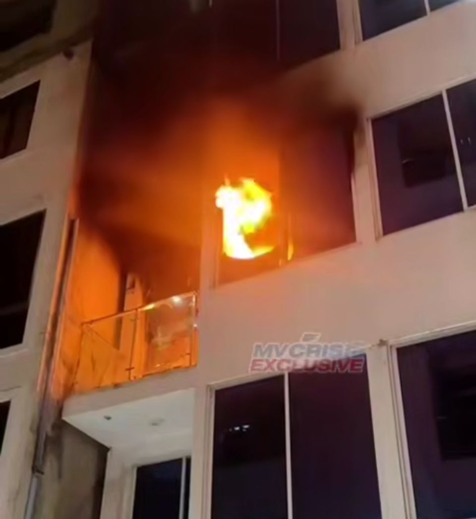 Galolhu ge ehgai alifaanuge haadhisaa eh hingaifi