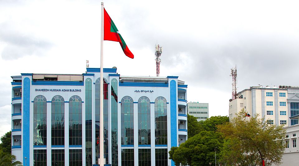 Vakkamaai feyrumah gellunu 8 lakka rufiyya ge mudhaa hoadhaifi