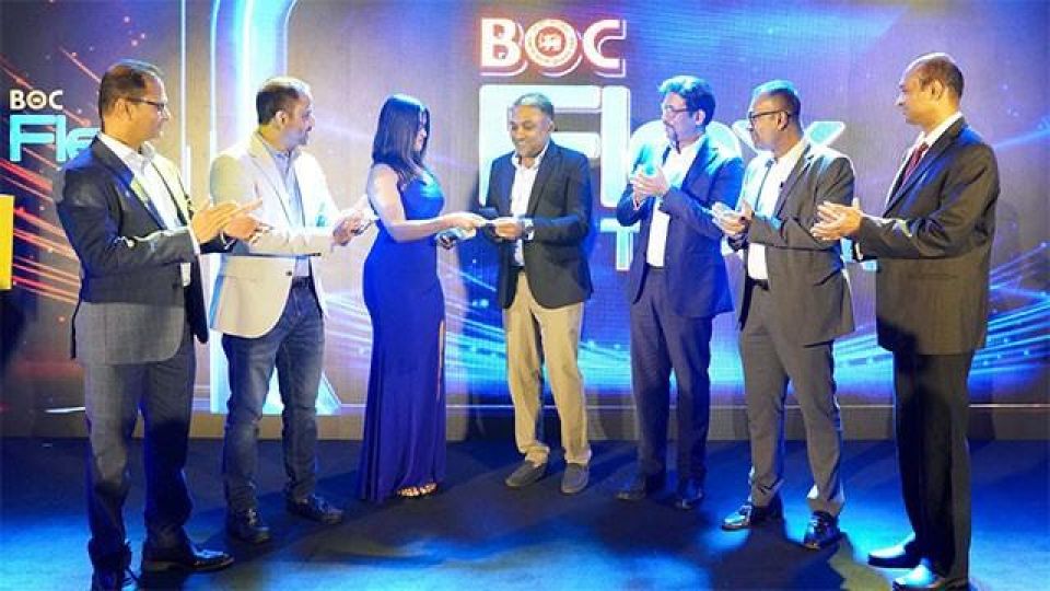 Sri Lanka ge furathama Tap and Pay mobile wallet thaarafukoffi