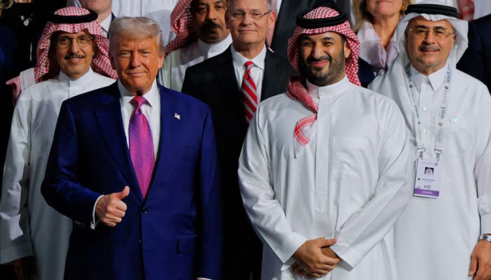America inn Saudi ah 2 Billion dollar ge hathiyaaru vihkkanee 