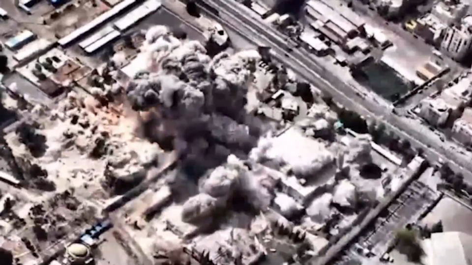 Iran ge Abadan gai hunna IRGC ge marukazakah America in hamalaadeefi