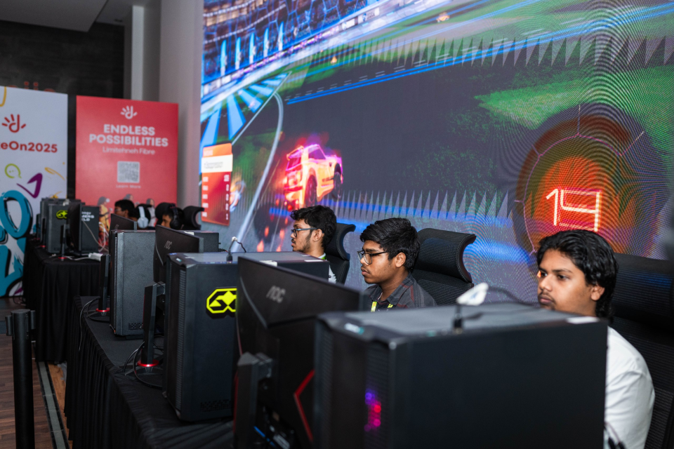 Zero point clash series: rocket leagu gai baiverivumuge furusathu miadhu hamavaane