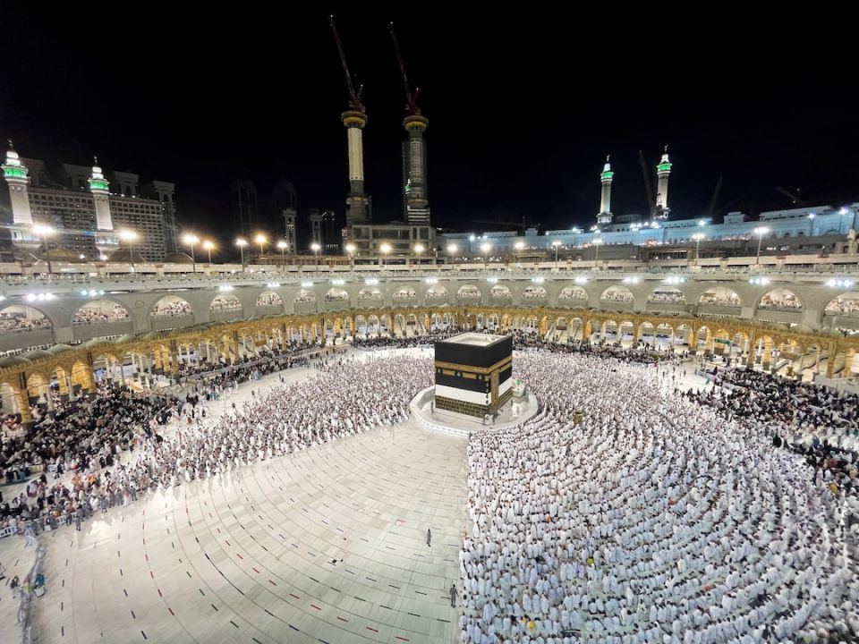 Saudi in eh aharuge multiple entry Umrah visa thaarafukoffi