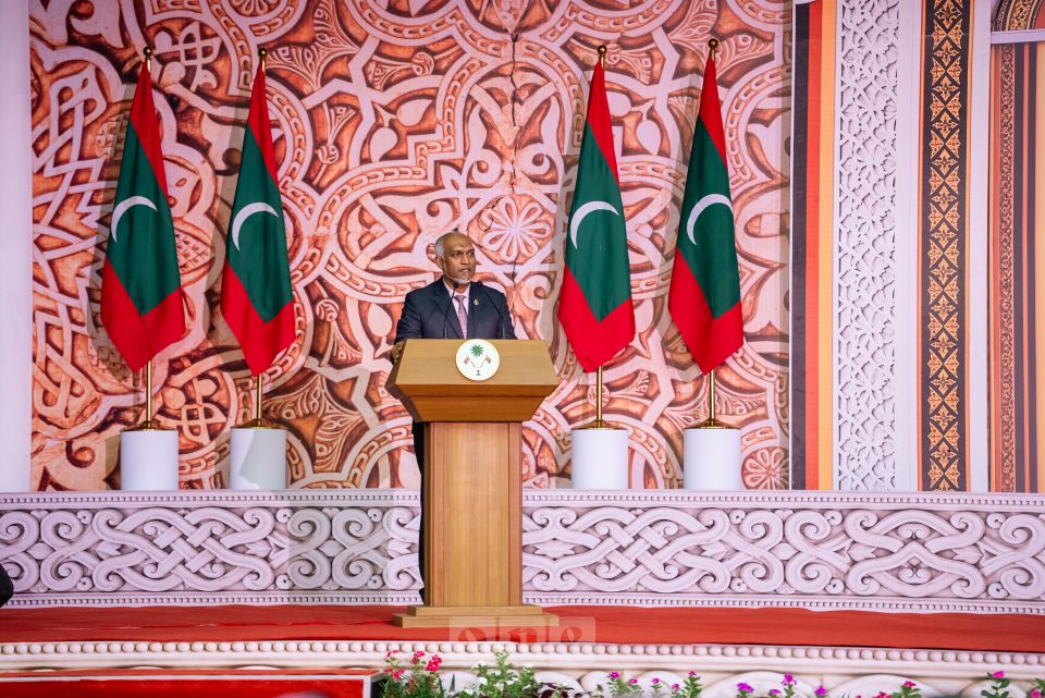 Minivan dhuvahuge vaahakafulhakee siyaasee vaahaka eh noon, ei gaumee maslahathu: Raees