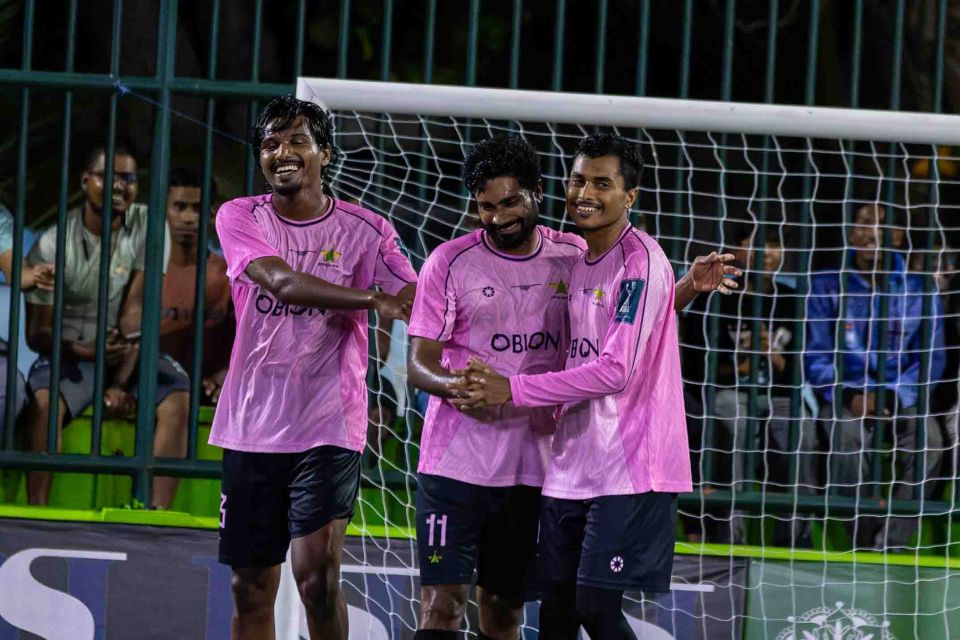 MYAT Futsal: 2vana molhakaaeku Apocalipse kuriyah, Kanmathi NG feshee molhakun 