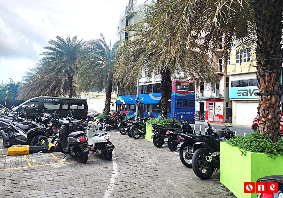 Parking imaaraai thakun nagaanee rayyithuna aifoaraa fee eh: Saeed