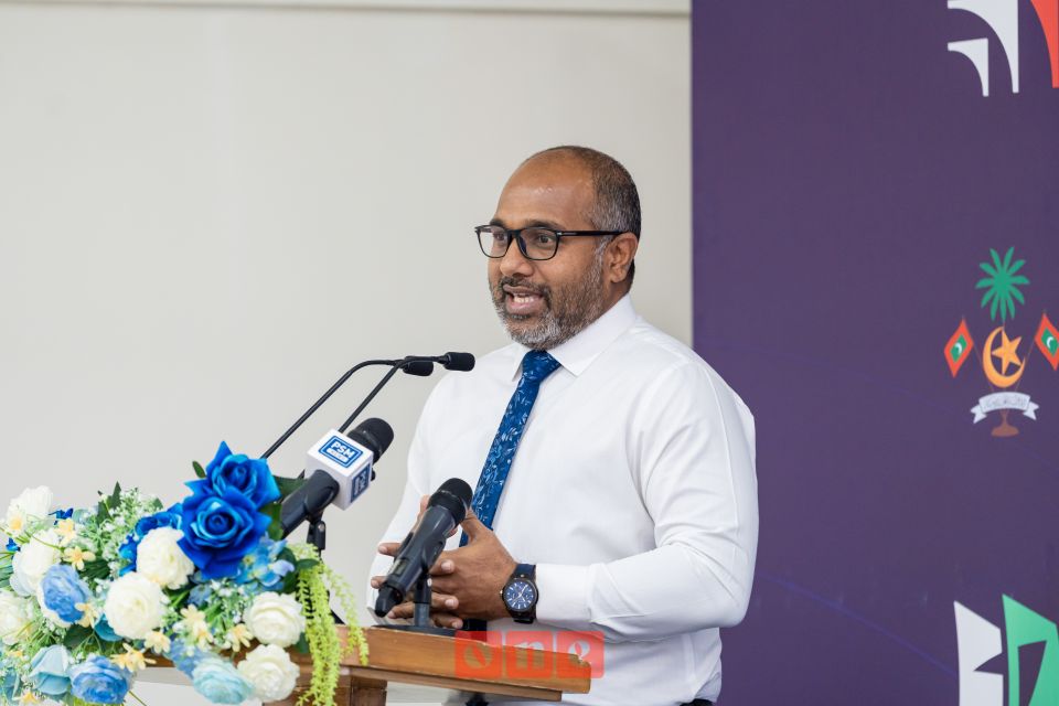 Dollar muaamalaaiy kuraa account thah hoadhan edhunu kamah bune dhaurukuranee sah'ha sitee eh noon: Ihusaan  