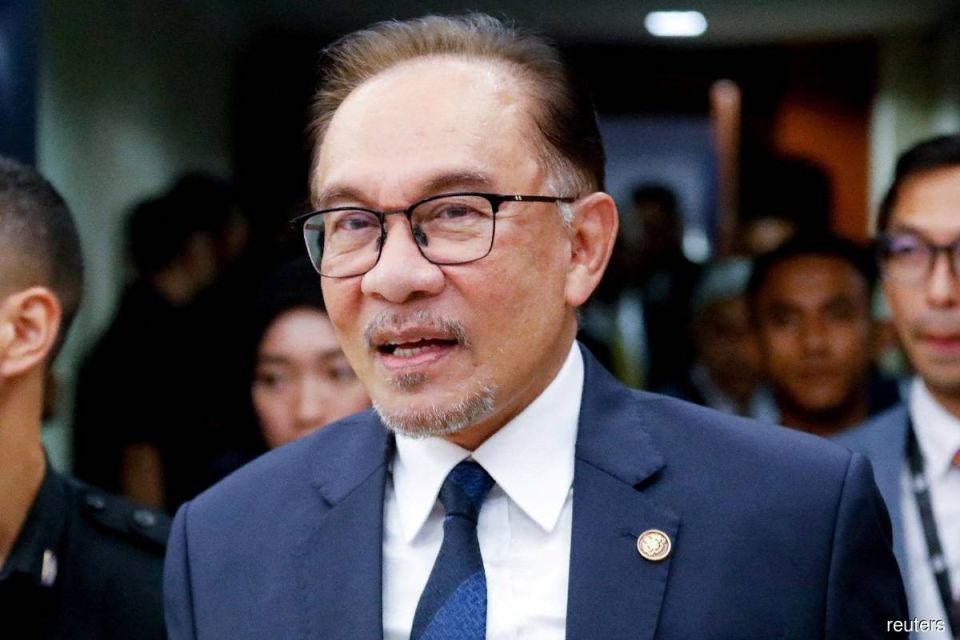 Malaysia ge boduvazeeru Anwar ge operation eh kohfi