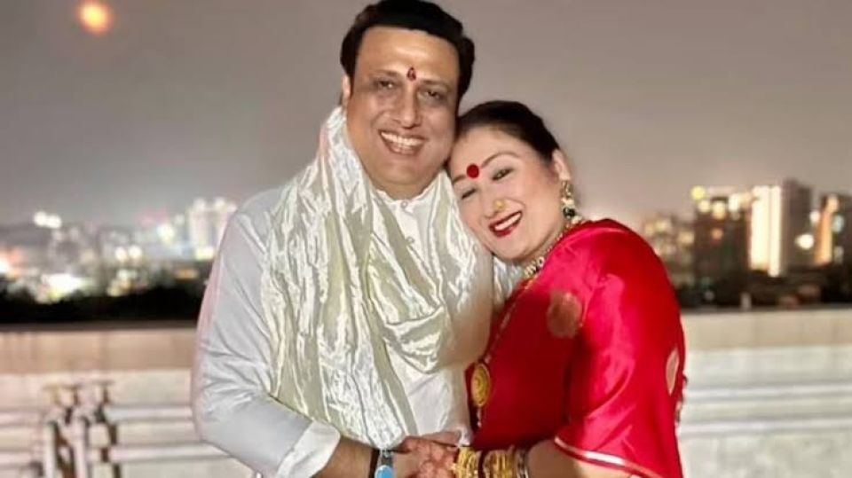Govinda ge anhenun Sunita varee ge massala amburaa gengosfi