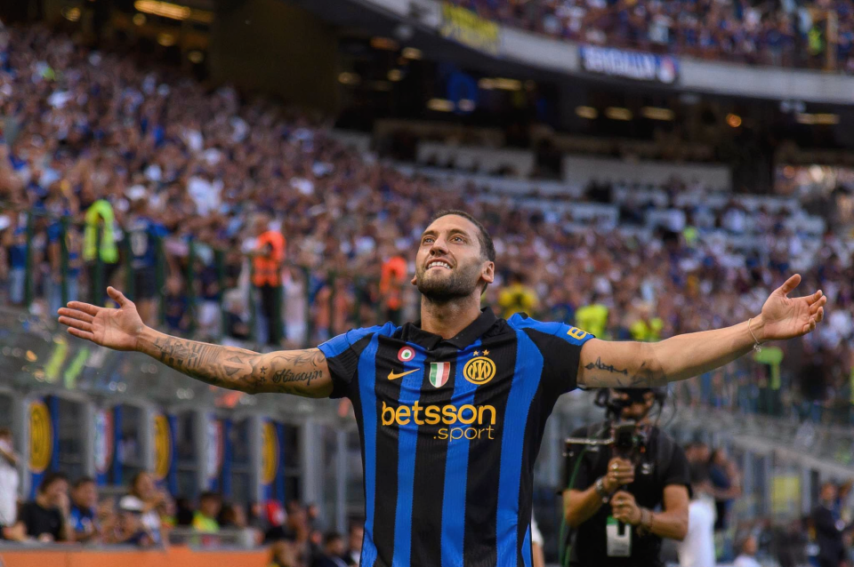 Champion Inter ah rangalhu feshumeh, Napoli ves feshee molhakun 
