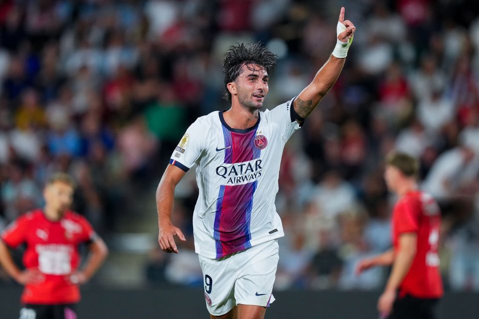 Bench in arai Ferran jehi 2 goal in PSG ah point eh 