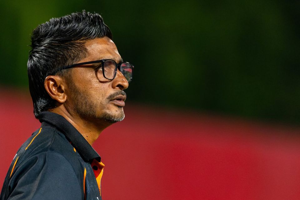 Dhidhoo in Dhivehi Premier League ah nukunnnaanee ves coach Musthatey aaeku 