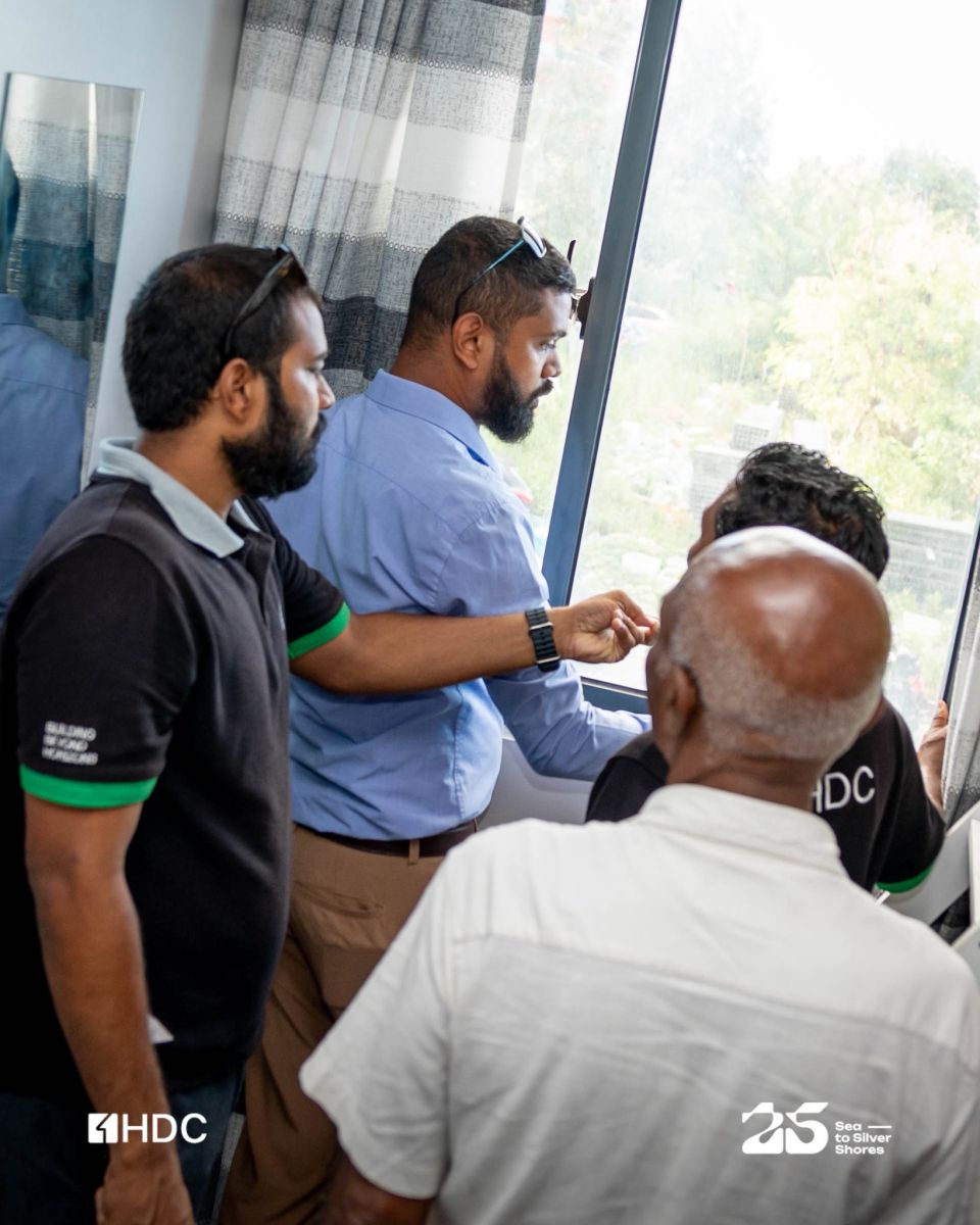 HDC in tower thakuge balcony adhi kudadhoruthah inspect kuran fashaifi 