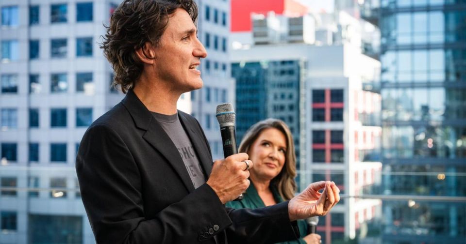 Canadage kureege boduvazeeru Justin Trudeau media kunfungyeh ufahddhavaifi