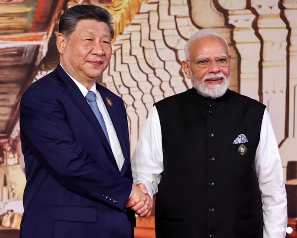 BRICS summit ah fahu India ge minivan khaarijee siyaasathah China in maruhabaa kiyaifi