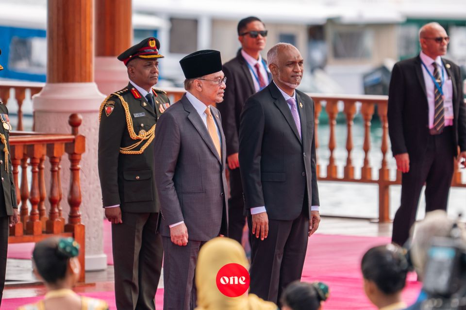 Malaysian Prime Minister Anwar accorded official welcome